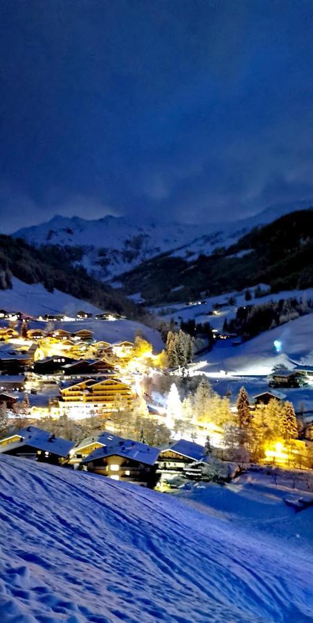 Апартаменты Alpbach Loft Экстерьер фото